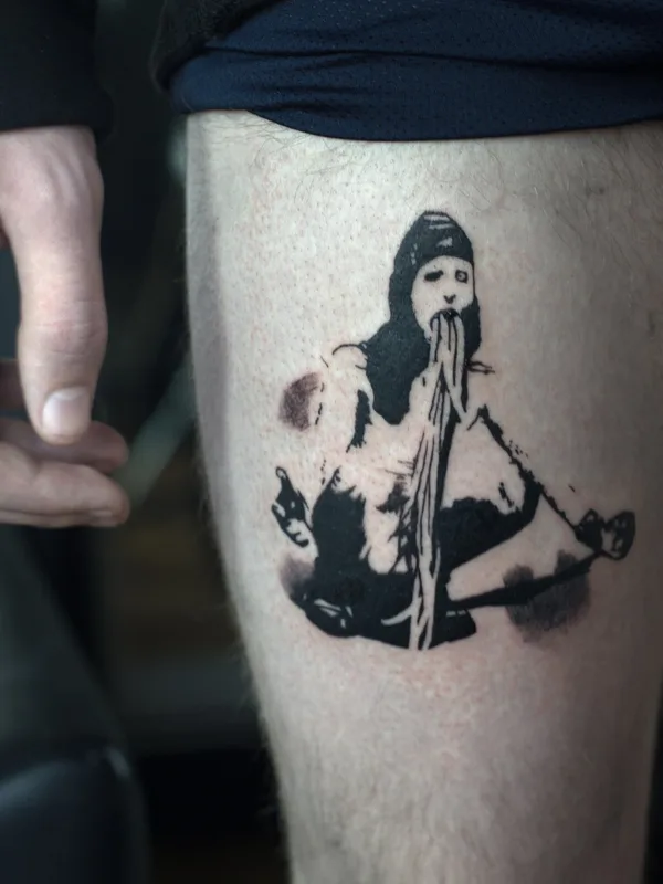 black blackwork татуировка на thigh #64297 | Тату мастер Пантель Воронеж