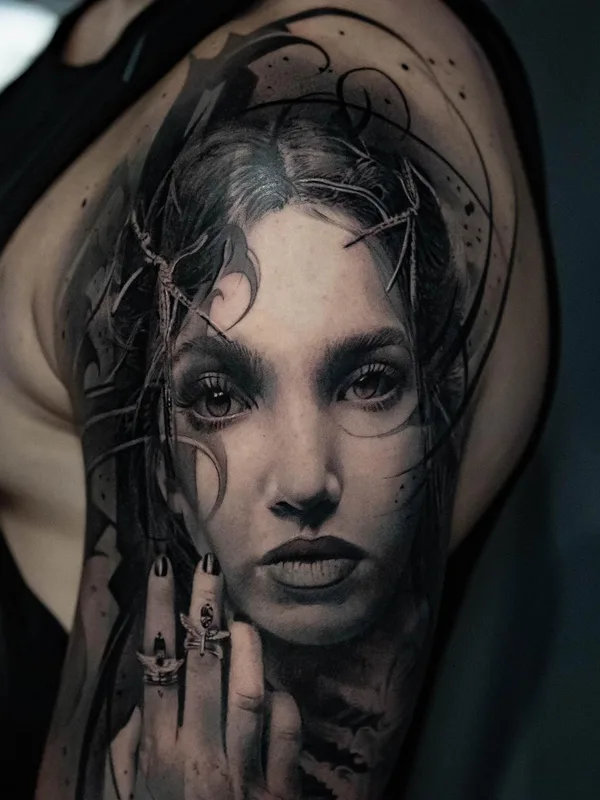 female black and grey realism tatouage sur full sleeve #65089 | Artiste tatoueur Stevo Tattoo