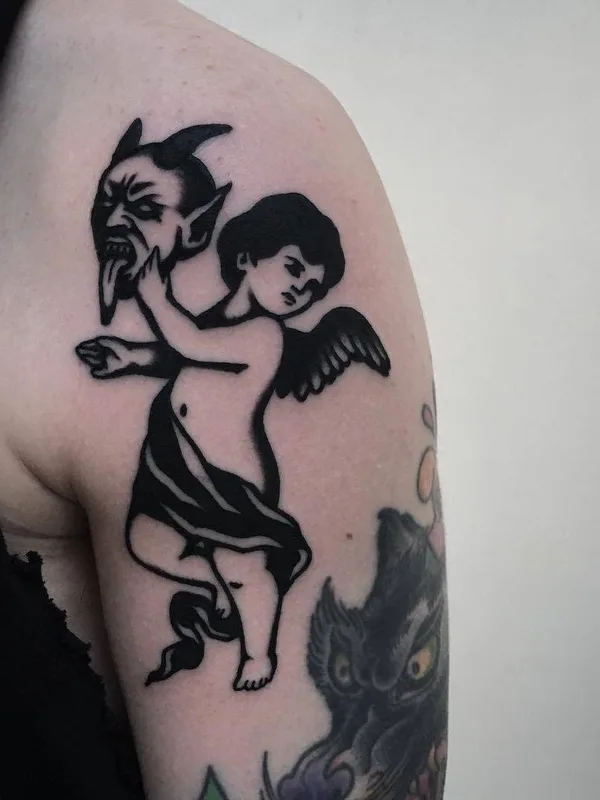 black blackwork tatouage sur shoulder #29439 | Artiste tatoueur Ignacio Ttd