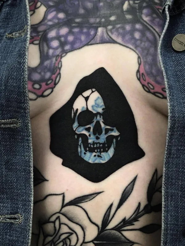 female color blackwork tatouage sur chest #29448 | Artiste tatoueur Ignacio Ttd