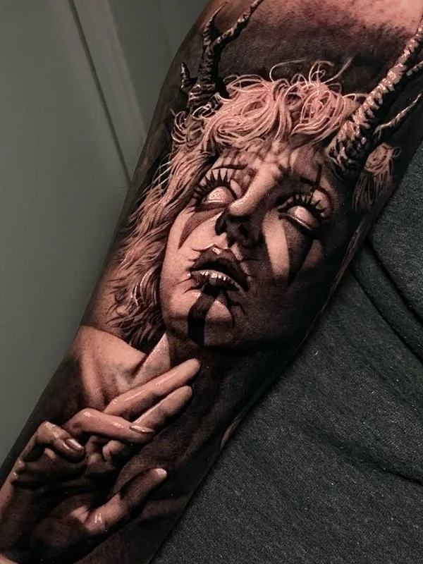 black and grey realism Tatuagem em forearm #66294 | Tatuador Alessandro Covallero