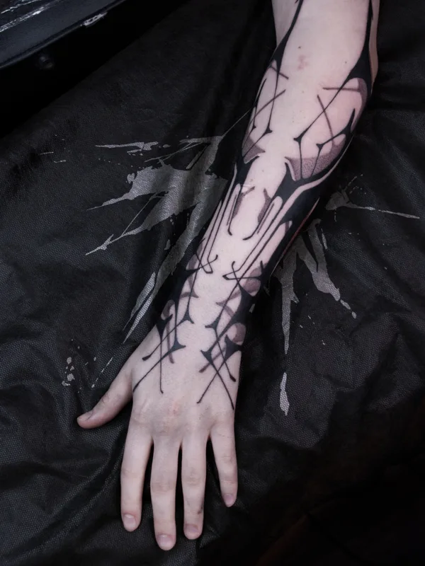black blackwork татуировка на forearm #68068 | Тату мастер Паша MRXN