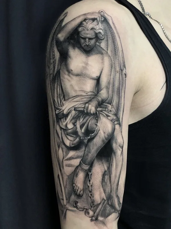 black and grey realism tatuaje en upper arm #40090 | Tatuador Ирина Чернова