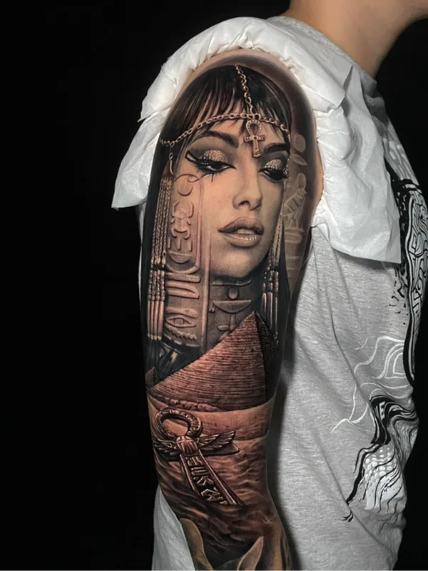 black and grey realism tattoo auf full sleeve #40103 | Tätowierer Dario Tattooarte