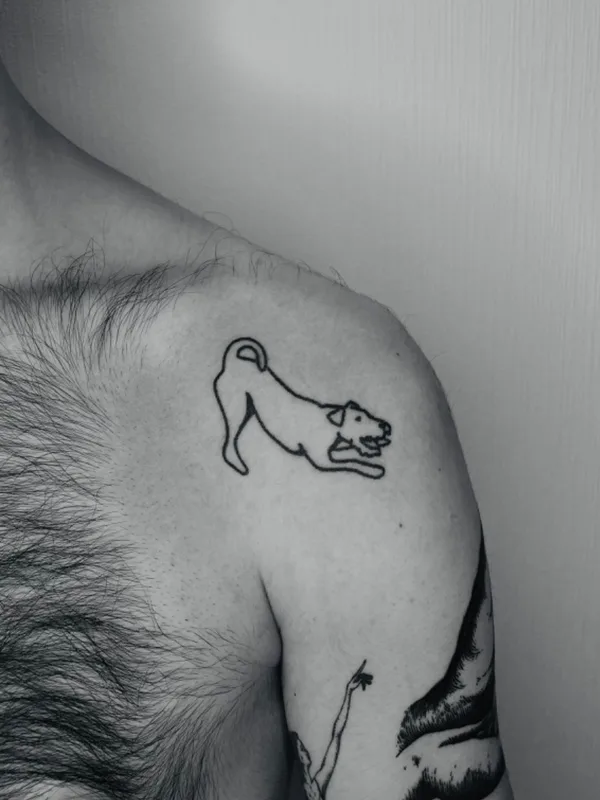 handpoke tattoo by Oleg Savchuk in Tbilisi