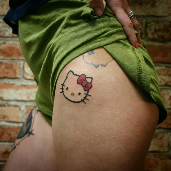 Graphic tattoo by Тим Дёрт in Химки