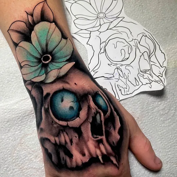 Neo Traditional tattoo by Wesley in Breukelen