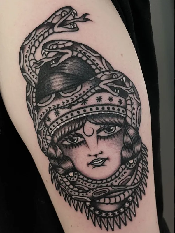 black and grey neo traditional Tatuaggio su upper arm #44911 | Tatuatore KiMi VERA