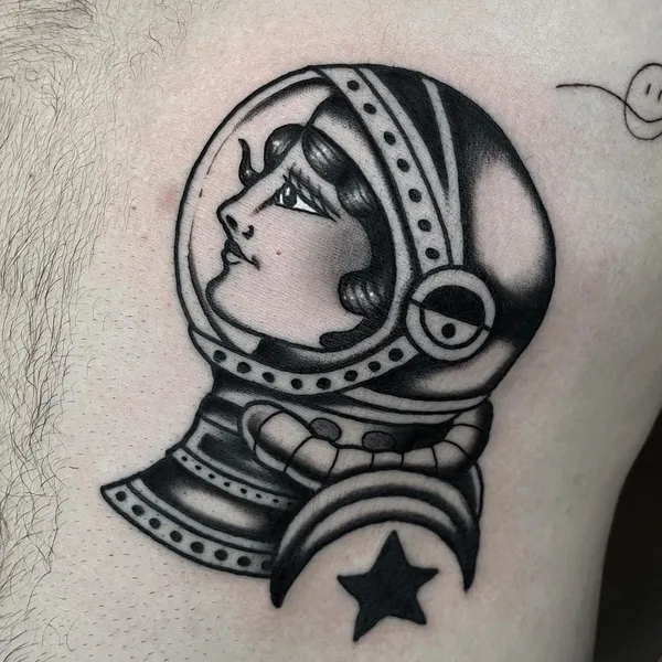 Traditional tattoo by KiMi VERA in Madrid