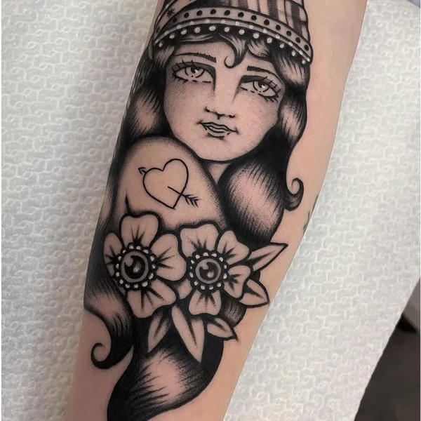 Traditional tattoo by KiMi VERA in Madrid