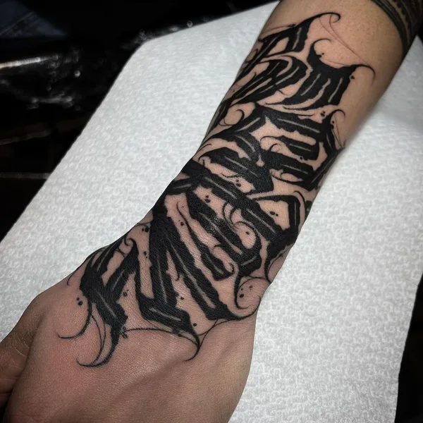 Леттеринг tattoo by Diego Garrafa