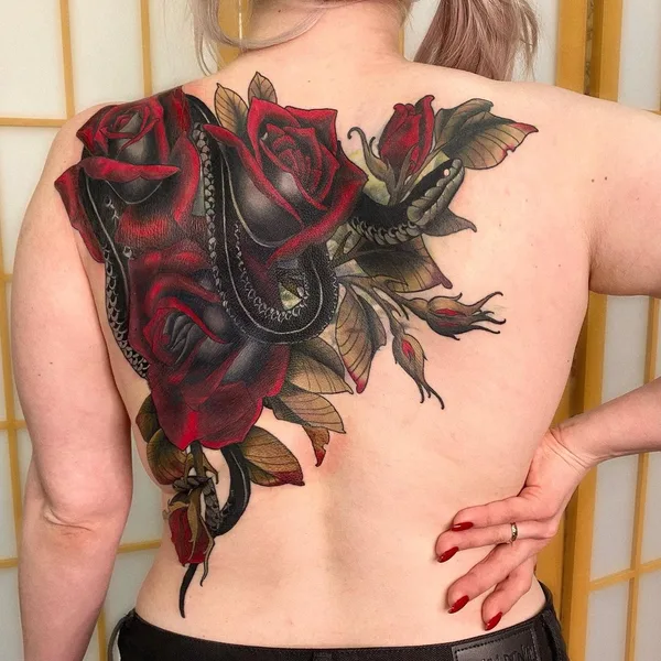 Neo Traditional tattoo by Екатерина Острова in Moscow