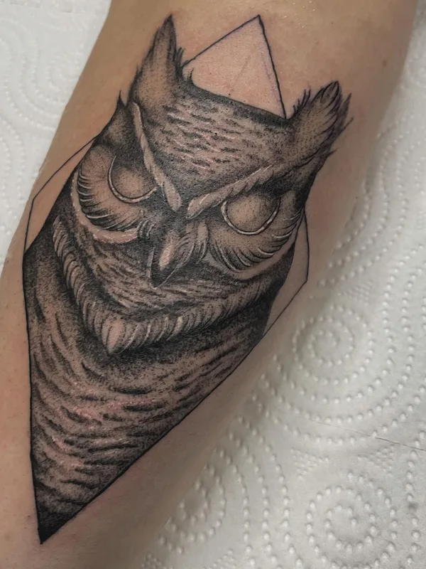 black and grey black and grey tatouage sur forearm #50883 | Artiste tatoueur Артур Михайлов