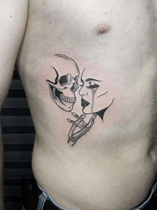 male black blackwork tatouage sur side #50888 | Artiste tatoueur Артур Михайлов