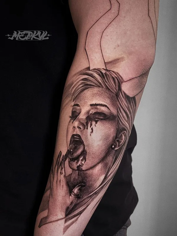 female black and grey black and grey татуировка на forearm #50915 | Тату мастер Слава Меркул