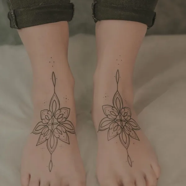Graphic tattoo by Лена Осень in Красноярск