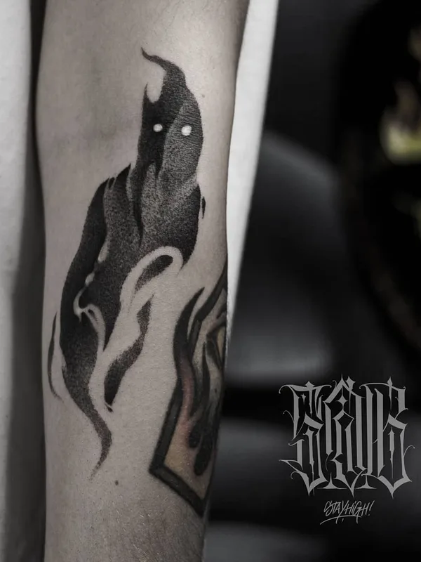 black and grey blackwork 纹身 在 forearm #38833 | 纹身师 Коля Саб