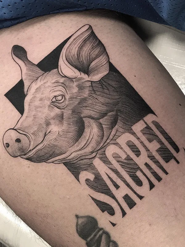black and grey engraving tattoo on thigh #65118 | Tattoo Artist Savaş Doğan