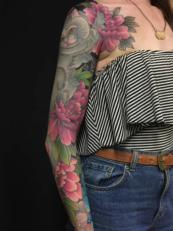 female color japanese 纹身 在 full sleeve #29459 | 纹身师 Rodrigo Souto Bueno