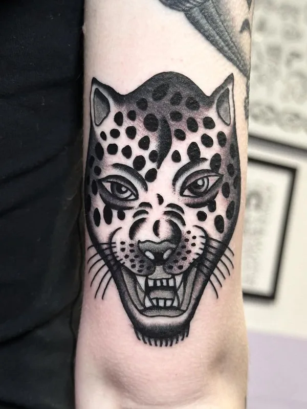 black and grey traditional tattoo on forearm #66392 | Tattoo Artist Jordalive