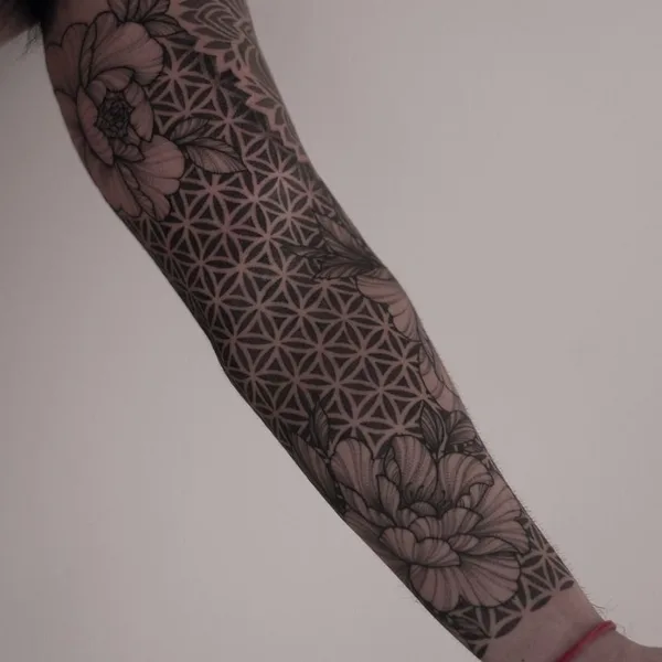 Linework tattoo by Саша Масюк in Los Angeles