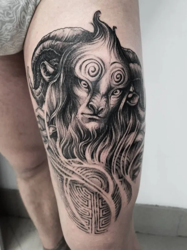 black and grey black and grey tattoo auf thigh #40168 | Tätowierer MaryAnn