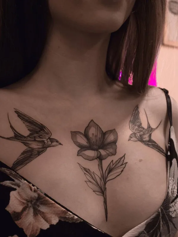 female black and grey linework татуировка на chest #55452 | Тату мастер Полина Лихачева | Polyashatattoo