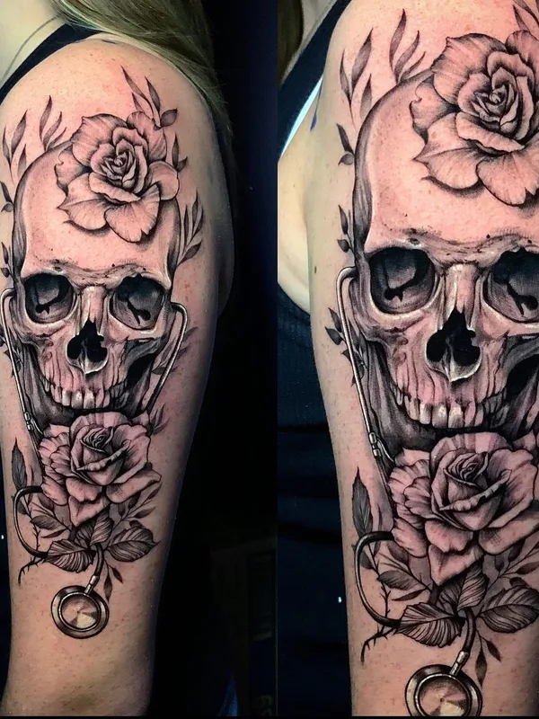 female black and grey black and grey татуировка на upper arm #56609 | Тату мастер Mitchell Lee