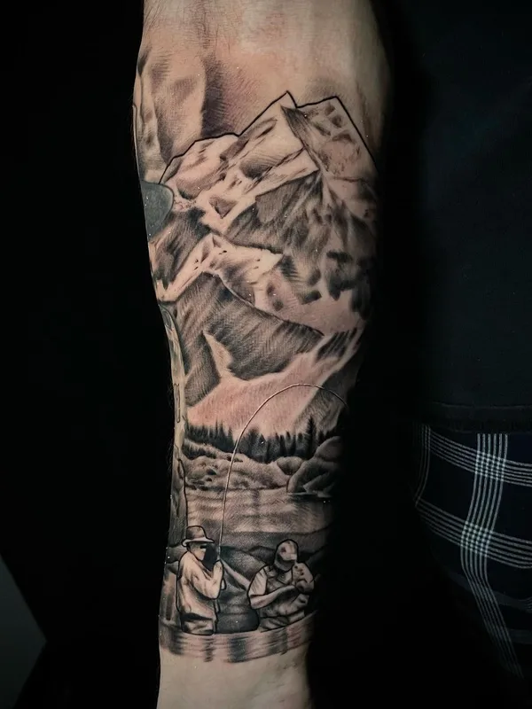 black and grey realism tatouage sur forearm #56724 | Artiste tatoueur Jacob DeNoyer