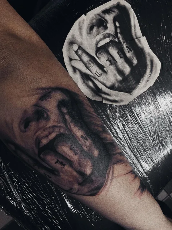 black and grey realism 타투 부위 forearm #73569 | 타투이스트 Саша Лихотворик