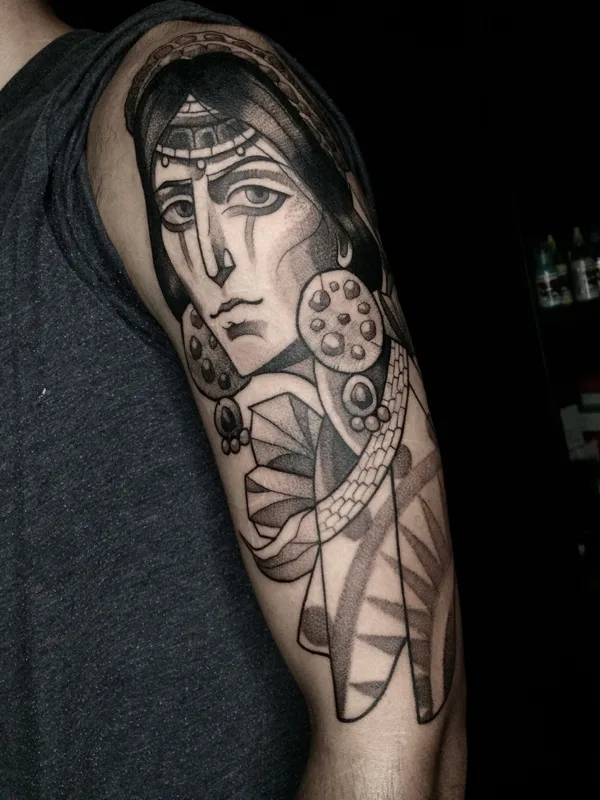 black and grey geometric tatuaje en forearm #37743 | Tatuador Лика Смертин