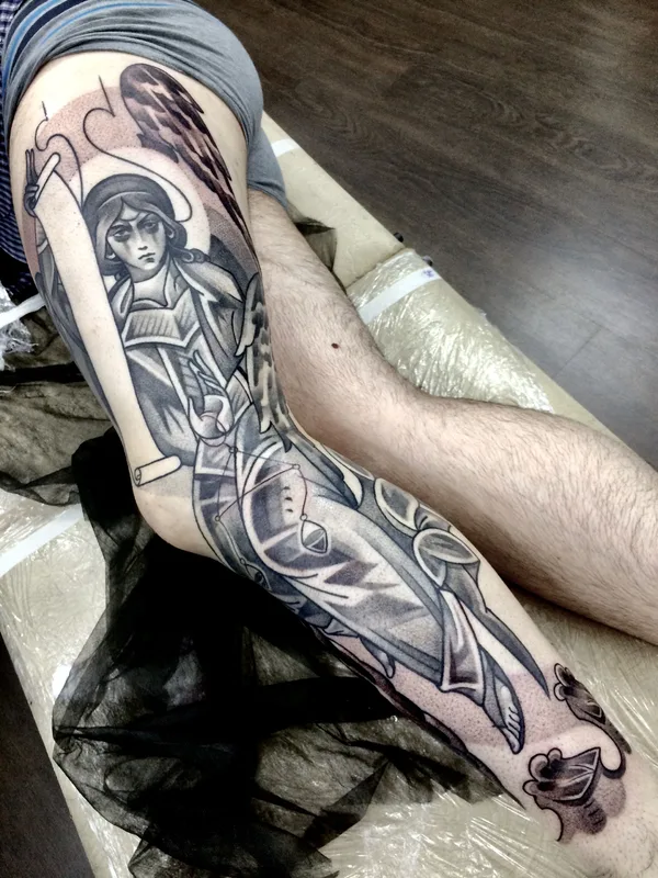 black and grey black and grey tatuaje en full leg #37747 | Tatuador Лика Смертин