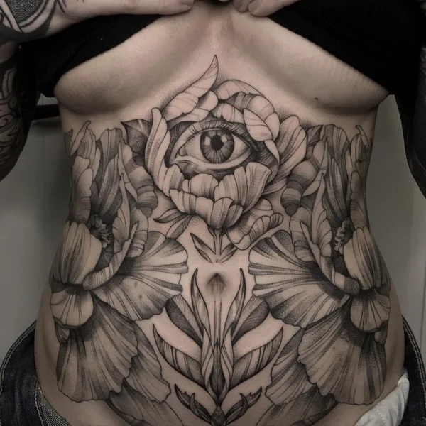 Graphic tattoo by Natalia Perrote in Praha