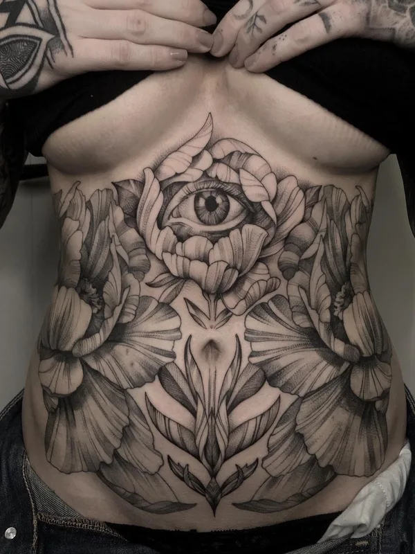 Graphic tattoo by Natalia Perrote in Praha