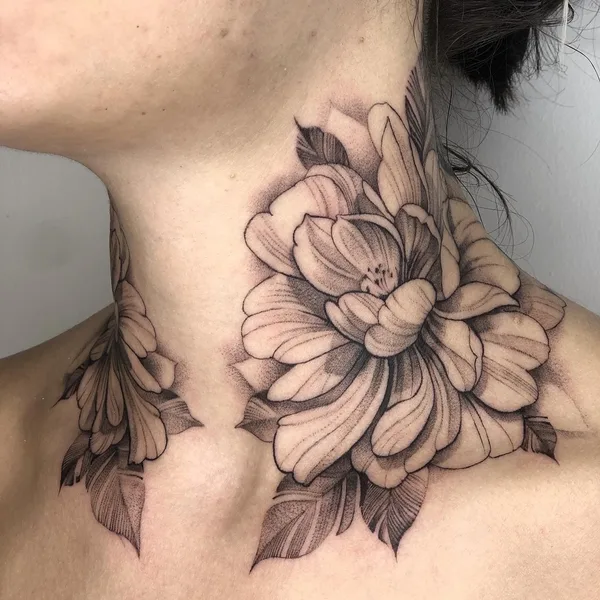 Graphic tattoo by Natalia Perrote in Praha