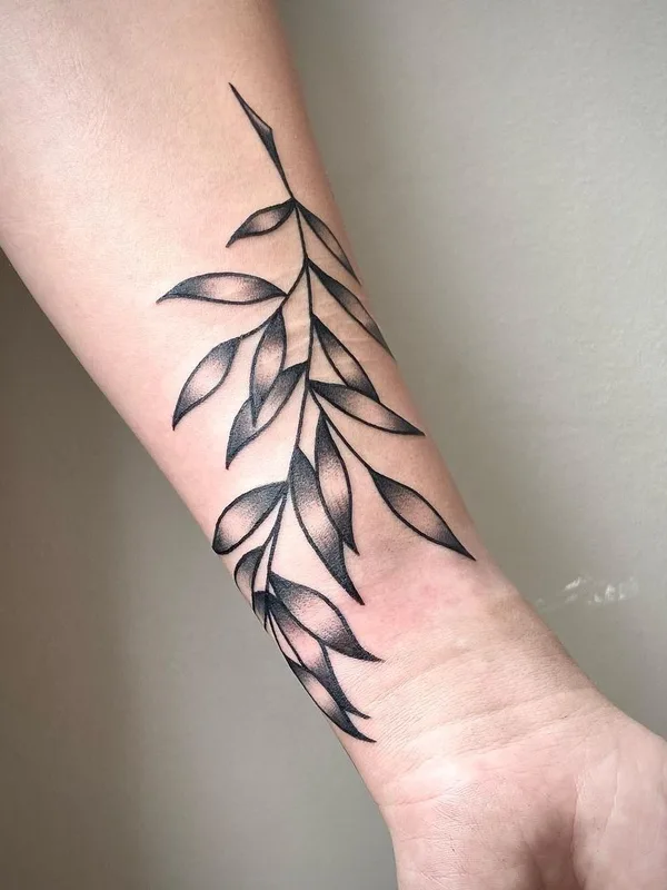 black and grey linework Tatuaggio su forearm #45174 | Tatuatore Mickey Ink