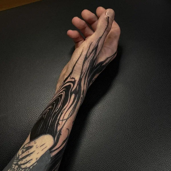 Abstract tattoo by Daan Boets in Haarlem