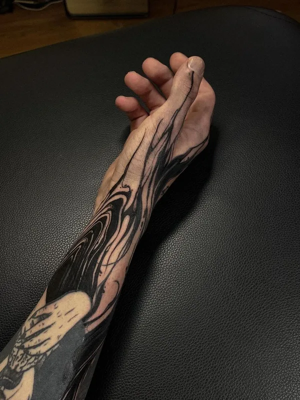 black blackwork татуировка на forearm #45205 | Тату мастер Daan Boets