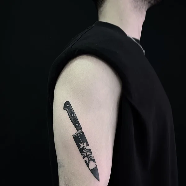 Чёрная tattoo by Noir Noah in Amstelveen