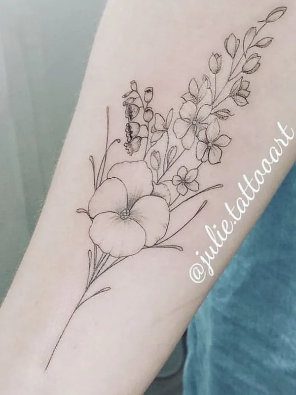 black fineline tattoo auf forearm #38398 | Tätowierer Juliane Visser