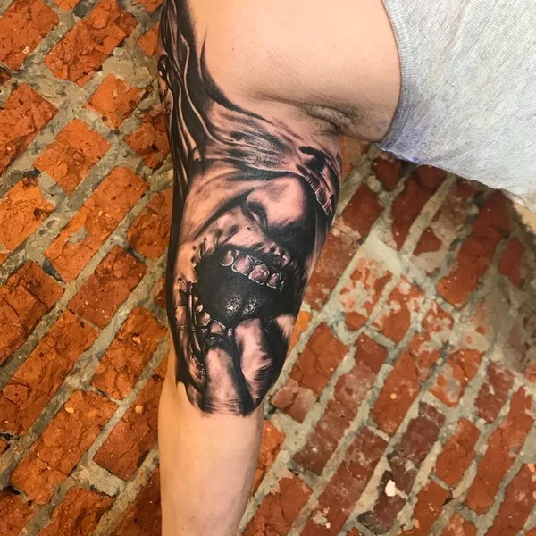 Реализм tattoo by Алексей Мазунин in Краснодар
