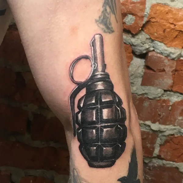 Реализм tattoo by Алексей Мазунин in Краснодар