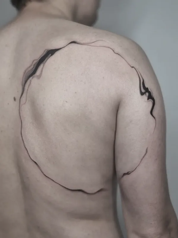 black and grey abstract татуировка на shoulder blade #62652 | Тату мастер Specimen