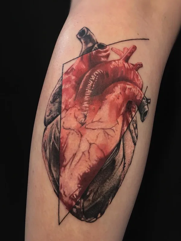 color realism tatuaje en forearm #51034 | Tatuador Анна Назаренко