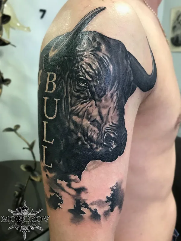 male black and grey realism 纹身 在 upper arm #51054 | 纹身师 Слава Морозов