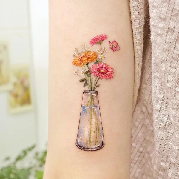 Feminine tattoo by Songe in Seoul