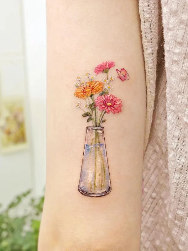 female color miniature, micro-realism Tatuaggio su shoulder #53037 | Tatuatore Songe