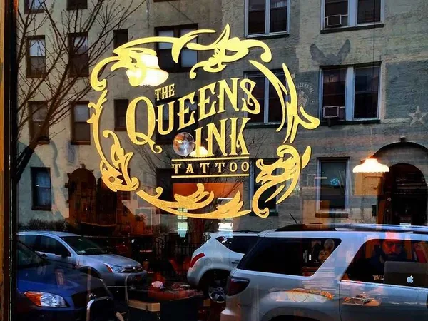 THE QUEENS INK TATTOO