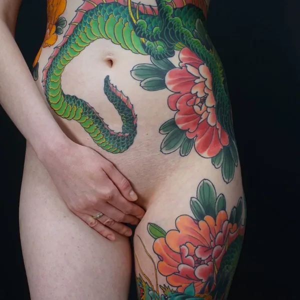 Ориентал tattoo by АРТЕМИЙ НЕУМОИН in Санкт-Петербург