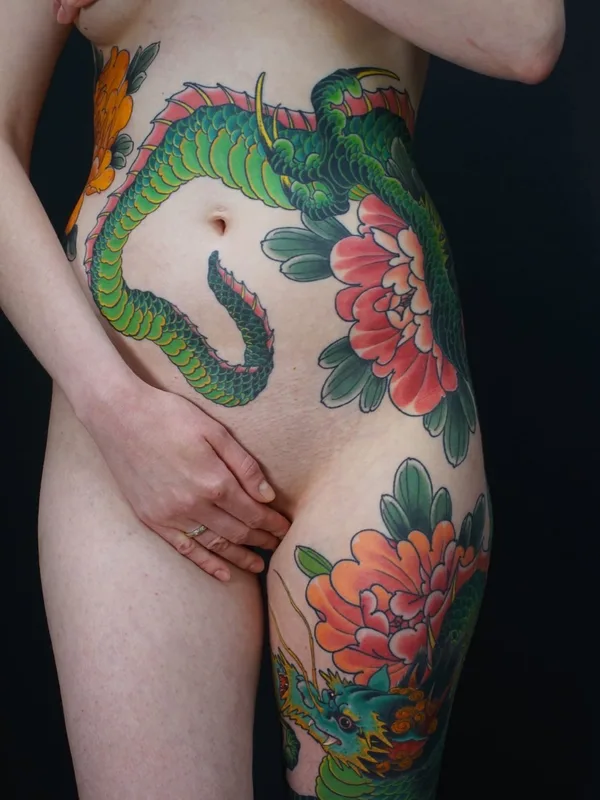 female color japanese татуировка на stomach #68187 | Тату мастер АРТЕМИЙ НЕУМОИН
